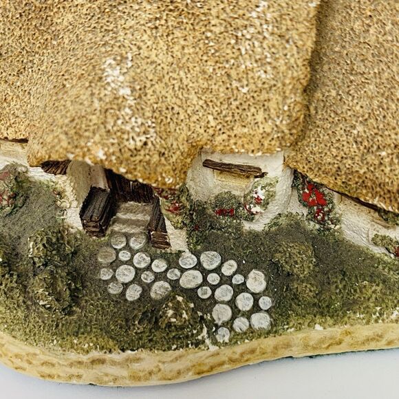 Vintage 1980 David Winter Rose Cottage Hand-Painted House Figurine Great Britain - Picture 2 of 12